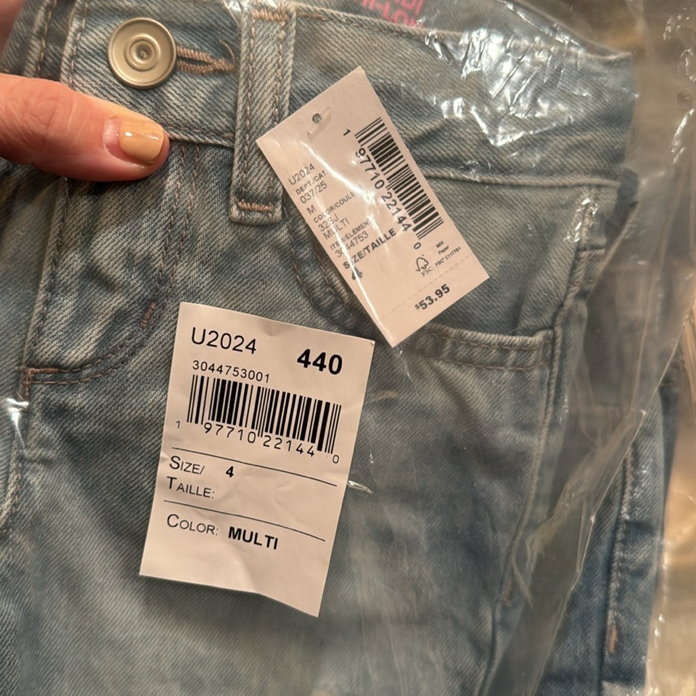 NWT • 2-pack
• Children's Place • Distressed Midi Short • Serena/Cloudless Wash - Picture 3 of 6